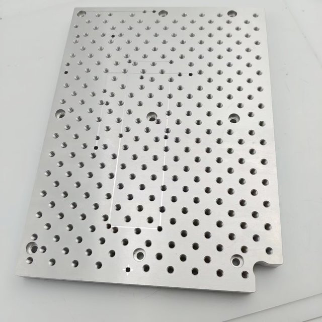 Funssor Makera Carvera Air CNC-Befestigungs-Werkzeugplatte, Farbe: Silber, Dicke: 18 mm, M6-Lochmuster - Bild 1