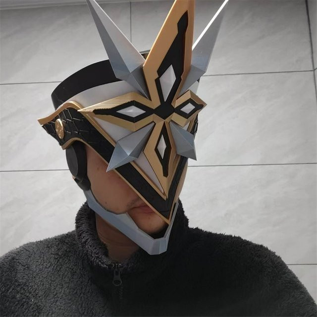 MOCODAR Genshin Impact II Capitano Cosplay Maske, Helm, Schwarz - Bild 1