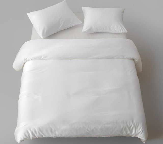 EGW Bettwäsche-Set aus Lyocell-Bambusfaser in Weiß, 3-teilig mit Bettbezug und Kissenbezug, B/H: 150 x 200 cm - Bild 1