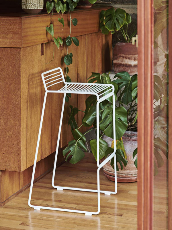 HAY Hee Bar Stool aus pulverbeschichtetem Metalldraht in Weiß - Bild 2