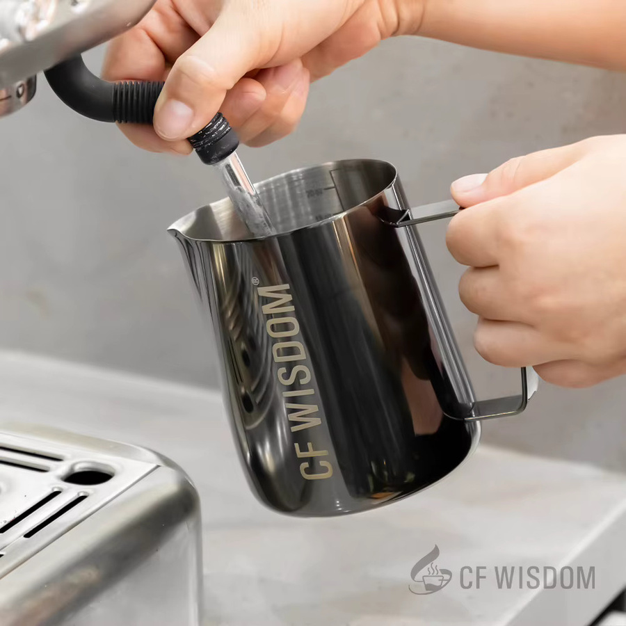 CF Wisdom Espresso-Milchaufschäumkrug mit Krokodil-Auslauf-Design aus Edelstahl, 600 ml, Schwarz/Silber - Bild 2