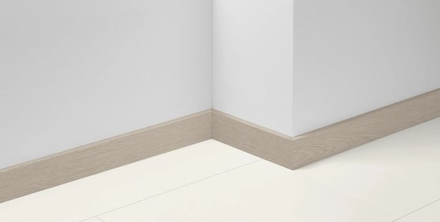 Parador Dekorsockelleiste SL 18 D144 Eiche braun mit Kabelkanal, B/H/T: 220 x 7 x 1,6 cm - Bild 1