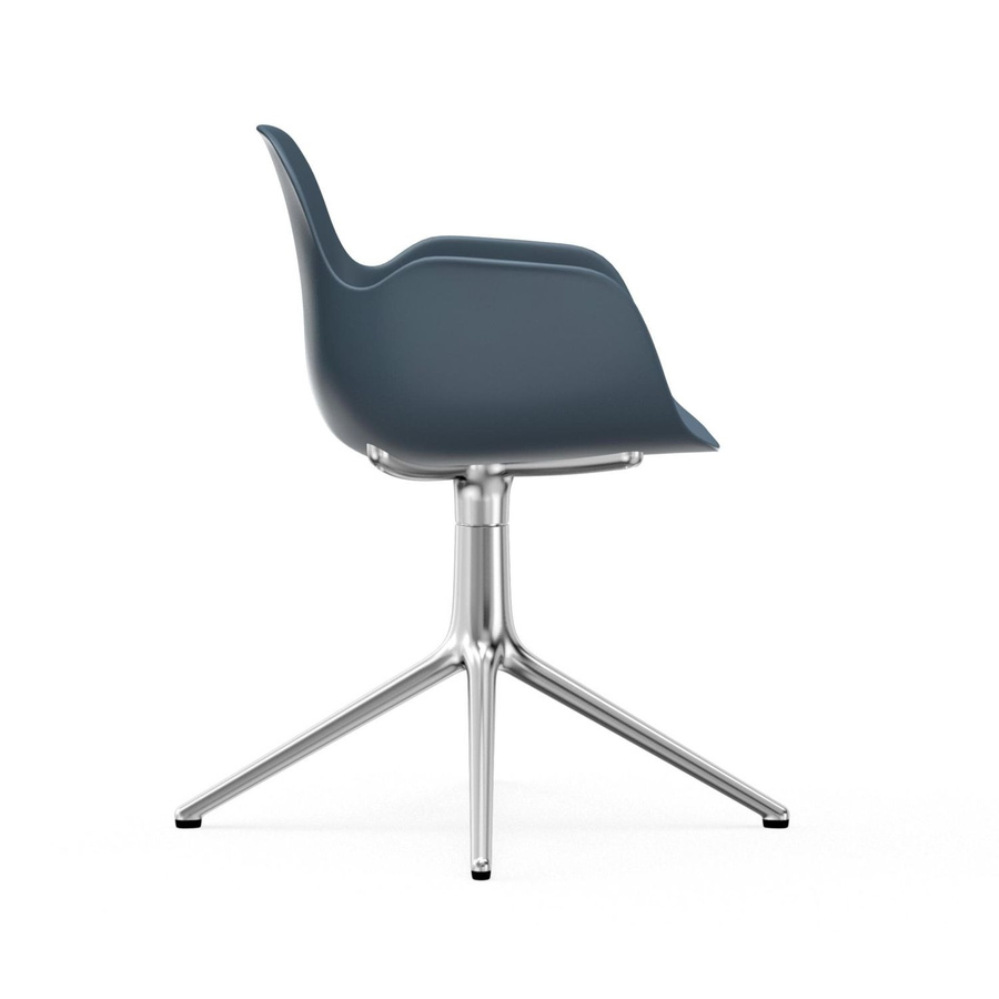 Normann Copenhagen Form Drehsessel in Blau mit Armlehnen und Metallgestell - Bild 2