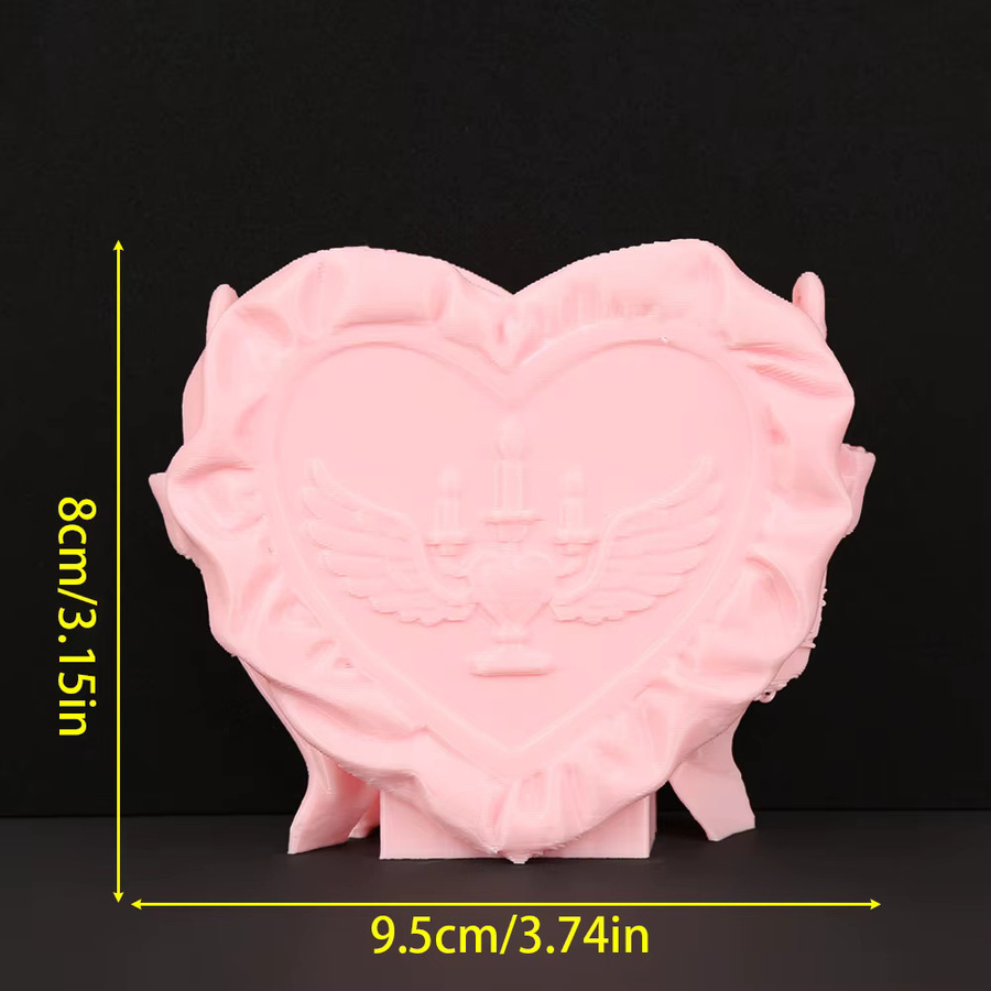 Lolita Stifthalter in Herzflügel- und Kandelaberform aus Resin, Weiß - Bild 4