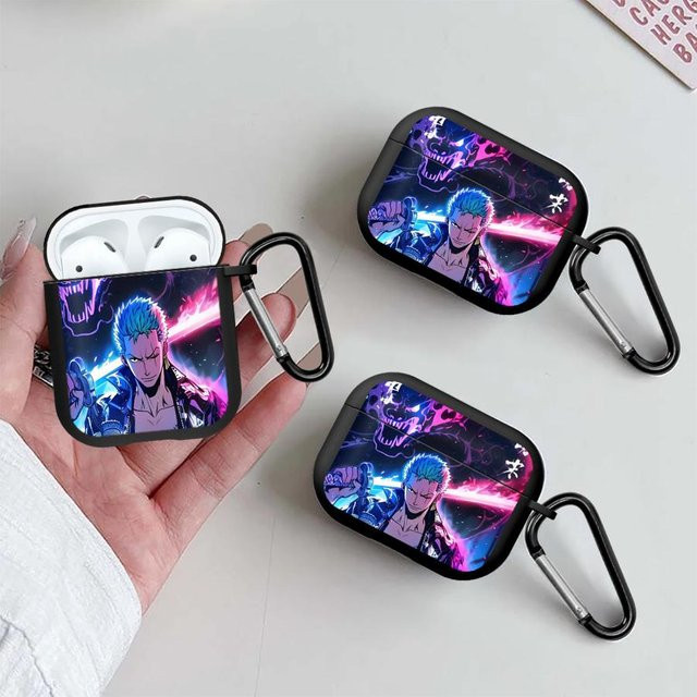 Schutzhülle im One Piece Classic Zoro Design für Apple AirPods 1 2 3 Pro Pro 2 4 Pro 3 in Multicolour - Bild 1