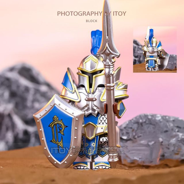 World of Warcraft Lichkönig Mini Actionfigur, ab 18 Jahre - Bild 1
