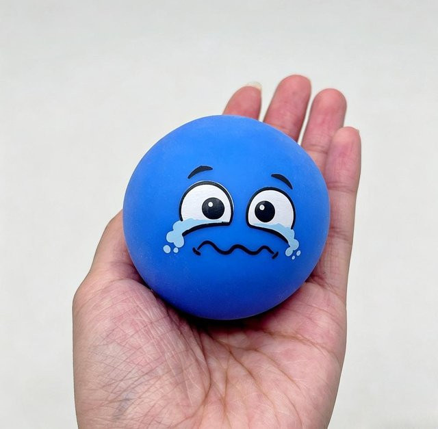 BC Pet Supplies Emoji-Gesicht Knetball in Blau als Schreibtisch-Dekoration und Stressbewältigung für Erwachsene - Bild 1