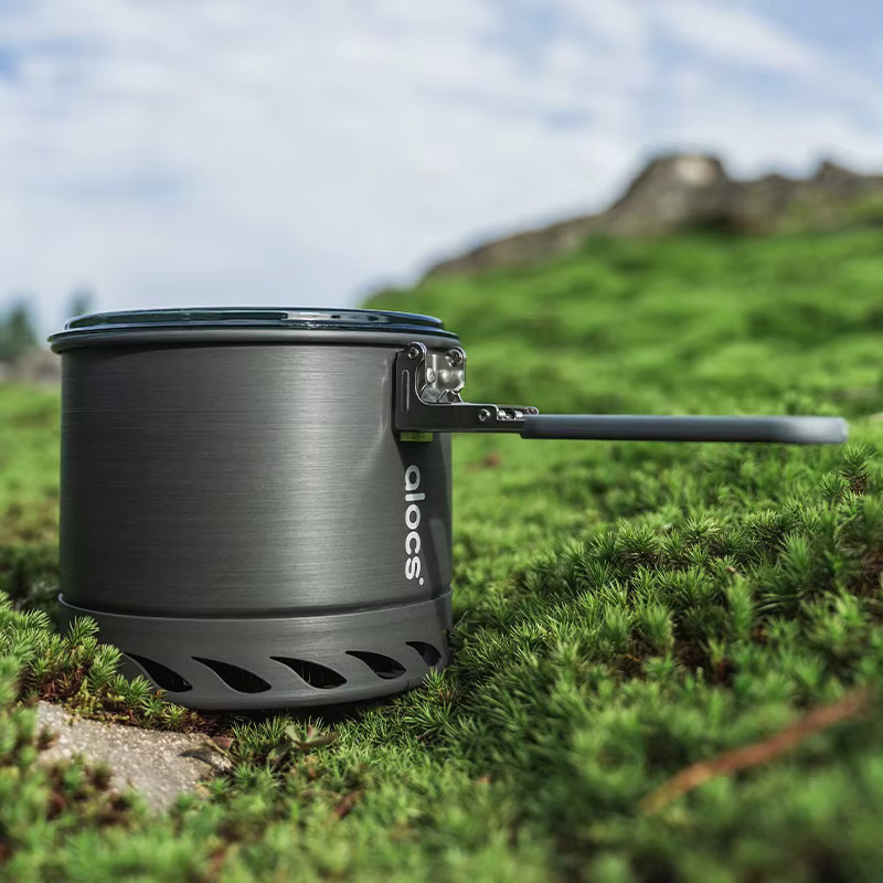 ALOCS Outdoor Camping Kochtopf aus Aluminiumlegierung in Silber mit winddichtem Ring und klappbarem Griff - Bild 3