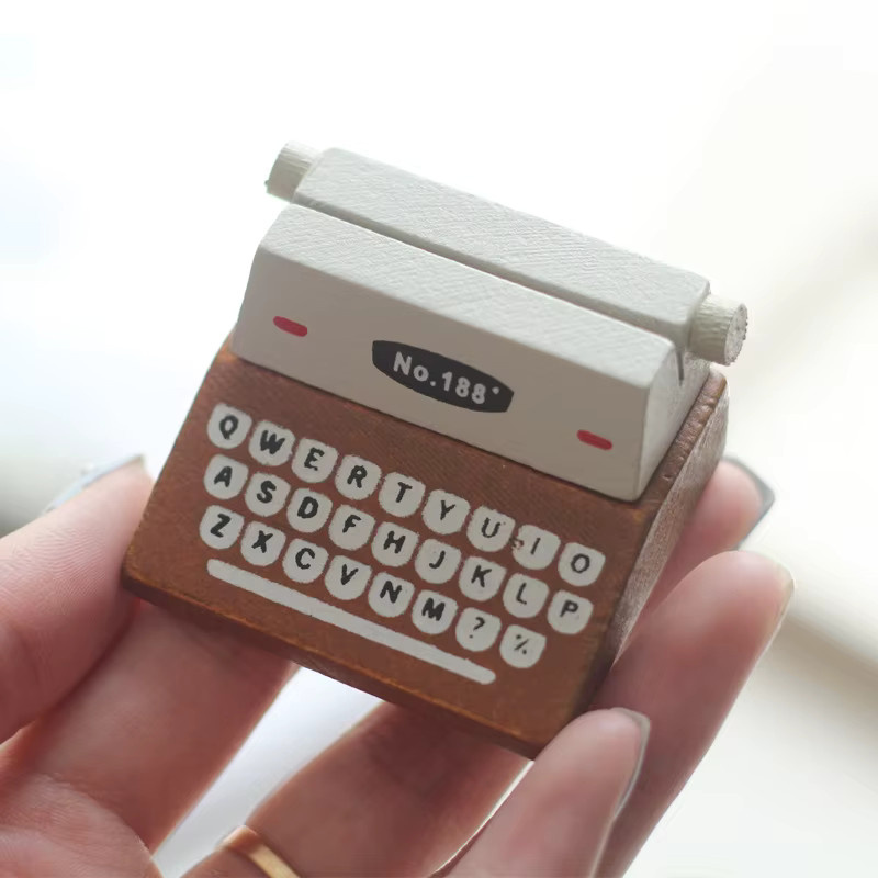 Creative Home Retro Nachrichtenhalter im Schreibmaschinen-Stil aus Holz für deinen Schreibtisch - Bild 2