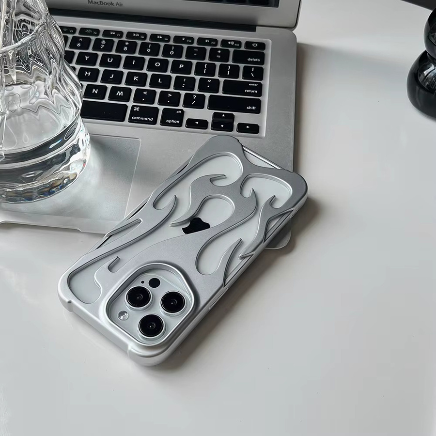 Ojeleye Silikon-Telefonhülle mit Flammenmuster für iPhone 16 15 14 13 12 11 Pro Max in Silber mit Wärmeableitung - Bild 4