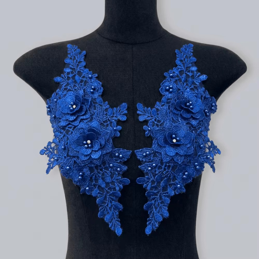 Mehrfarbige 3D-Perlenstickerei-Applikation mit Strass und Spitze als DIY-Nähzubehör in Rot und Blau - Bild 1