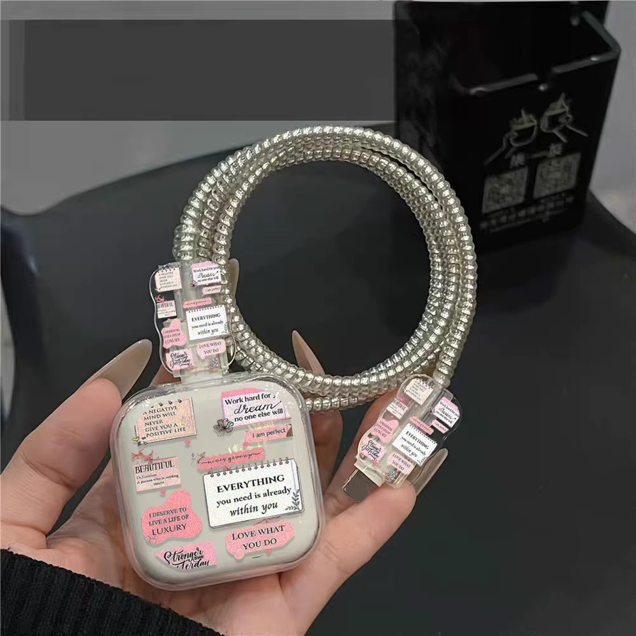 Vollschutz-Hülle für Apple 40W Netzteil in Pink zum Schutz vor Stürzen und Kratzern - Bild 1