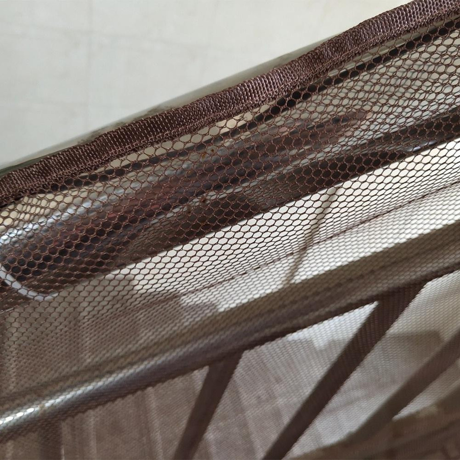 Balkonsicherheitsnetz zum Schutz von Kindern und Haustieren für Treppen und Geländer, Braun, 3 Meter - Bild 2
