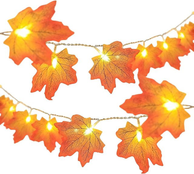 LED Ahornblatt Girlande in warmweiß für Herbst, Halloween und Weihnachten zur Dekoration von Innen- und Außenbereichen - Bild 1