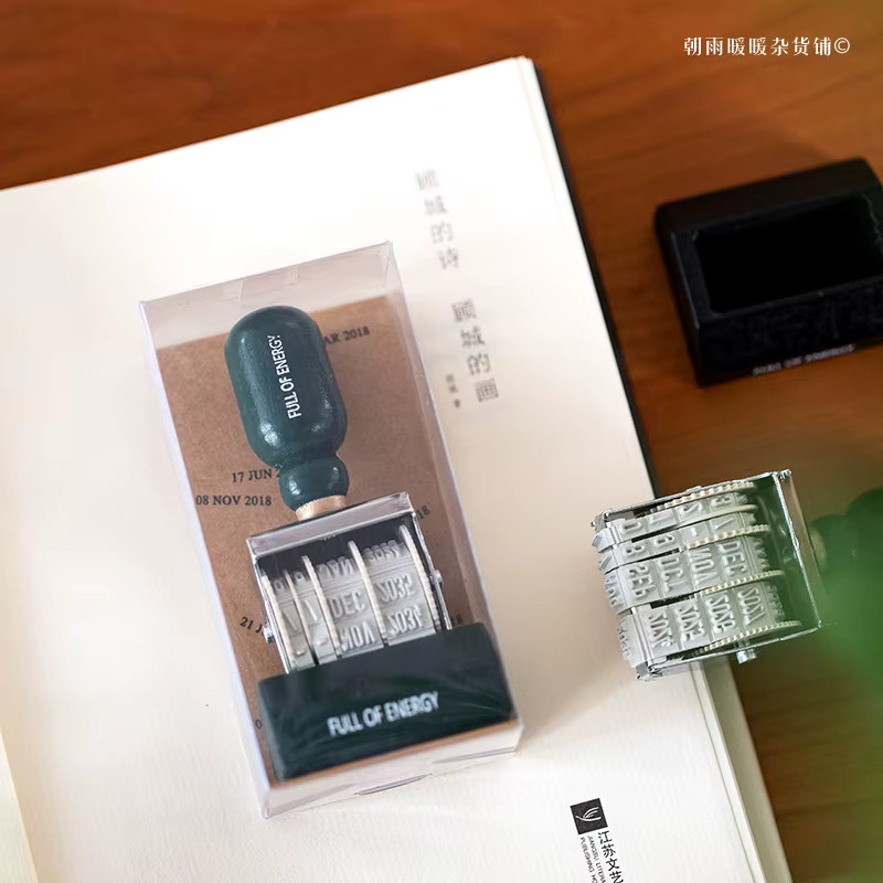 Chaoyu Retro Datumsstempel mit Holzgriff und einstellbaren englischen Zahlen für Tagebuch und DIY-Projekte - Bild 5