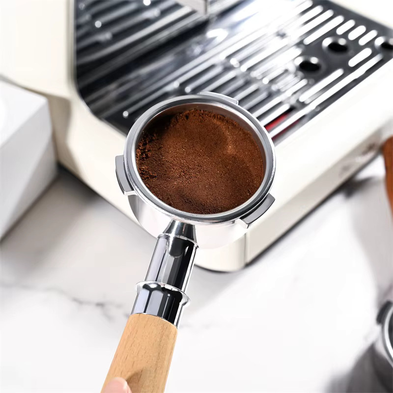 Sunbeam 58 mm bodenloser 3-Ohren Siebträger-Filterhalter in Silber für Barista Mini, Barista Max und Barista Plus Espressomaschinen - Bild 2