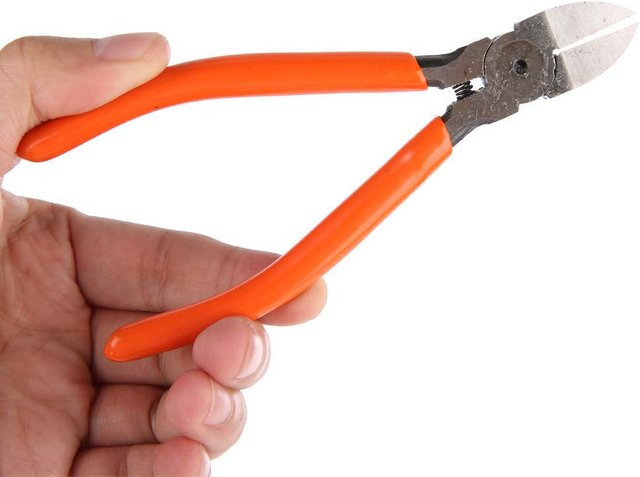 Fishine Mini Elektronischer Seitenschneider Kabelzange aus Chrom-Vanadium-Stahl in Rot - Bild 1