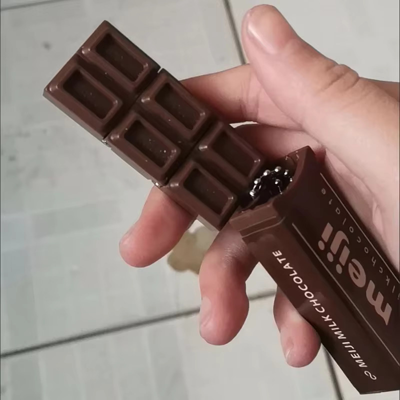 Meiji Schokoladen-Fidget-Toy, biegbarer Snap-Stressabbau-Schlüsselanhänger - Bild 2