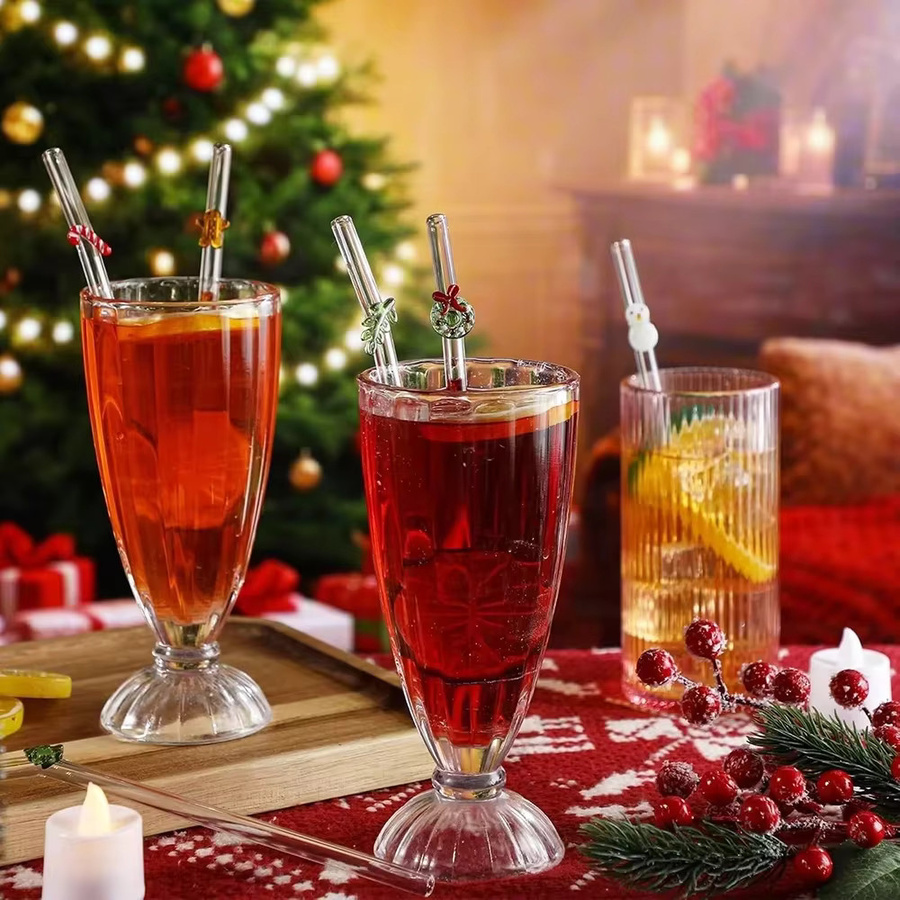 JANKNG 4er Set wiederverwendbare Glasstrohhalme im Weihnachtsdesign, transparent, rund, inklusive Reinigungsbürste für Smoothies, Milchshakes und Säfte - Bild 2