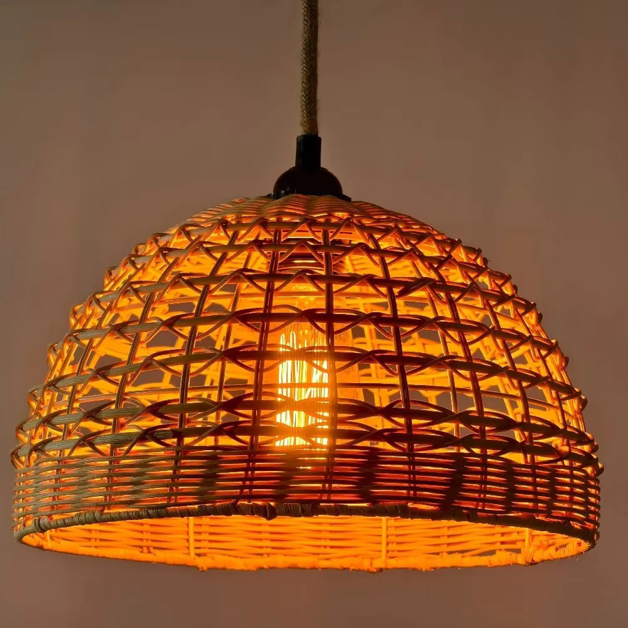 JOYINLED Rattan Pendelleuchte in Schwarz mit rundem Schirm, Boho Design für Wohnzimmer und Schlafzimmer, Durchmesser: 28 cm, Fassung E27 - Bild 4