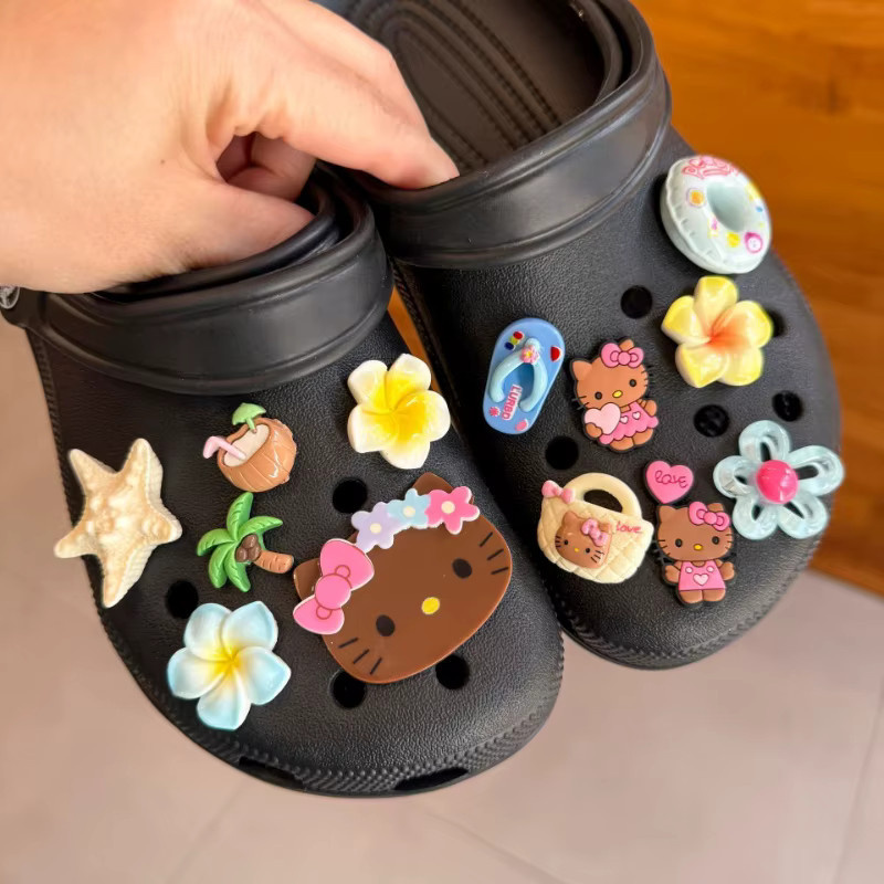 Mesuca Schuh-Charms-Set, 13-teilig, Tropisches Hello Kitty, PVC - Bild 3