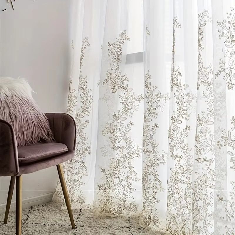 Tiyana Transparenter Voile-Vorhang mit Goldfaden und Blumenstickerei in Transparent - Bild 2