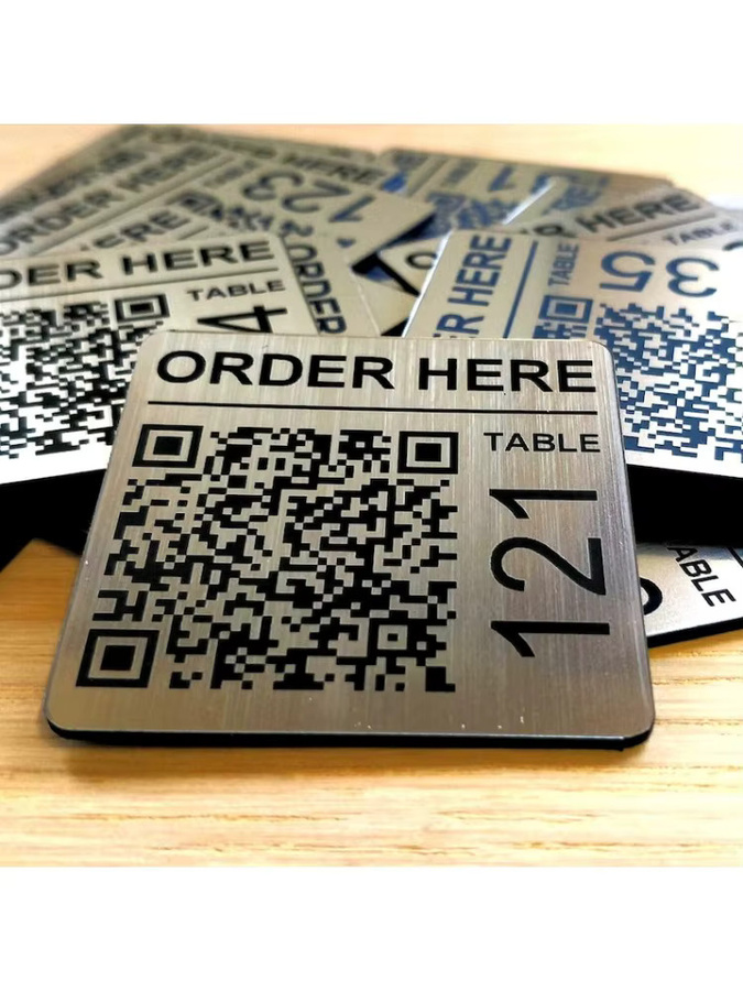 Individuelle QR-Code-Lasergravurscheiben in Gold, quadratische Etiketten mit 5 cm x 5 cm Maßen - Bild 3