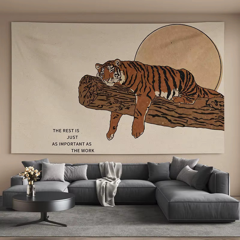 VIKAMA Wandteppich mit Tiger- und Dschungelmotiv in Beige, Boho-Natur-Wandbehang aus Textil für dein Wohnzimmer oder Schlafzimmer - Bild 1