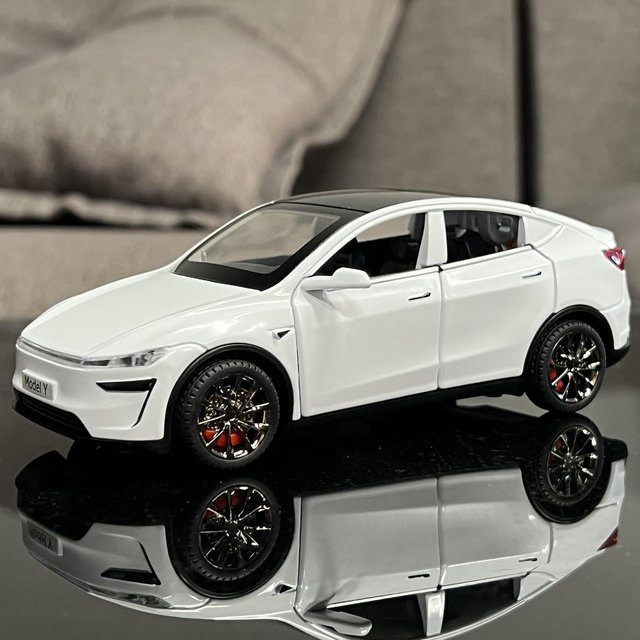 Linyi toy car Modell Y Elektro-SUV, Spielzeug Auto Modell, 1:32, Metall, ab 18 Jahre - Bild 1