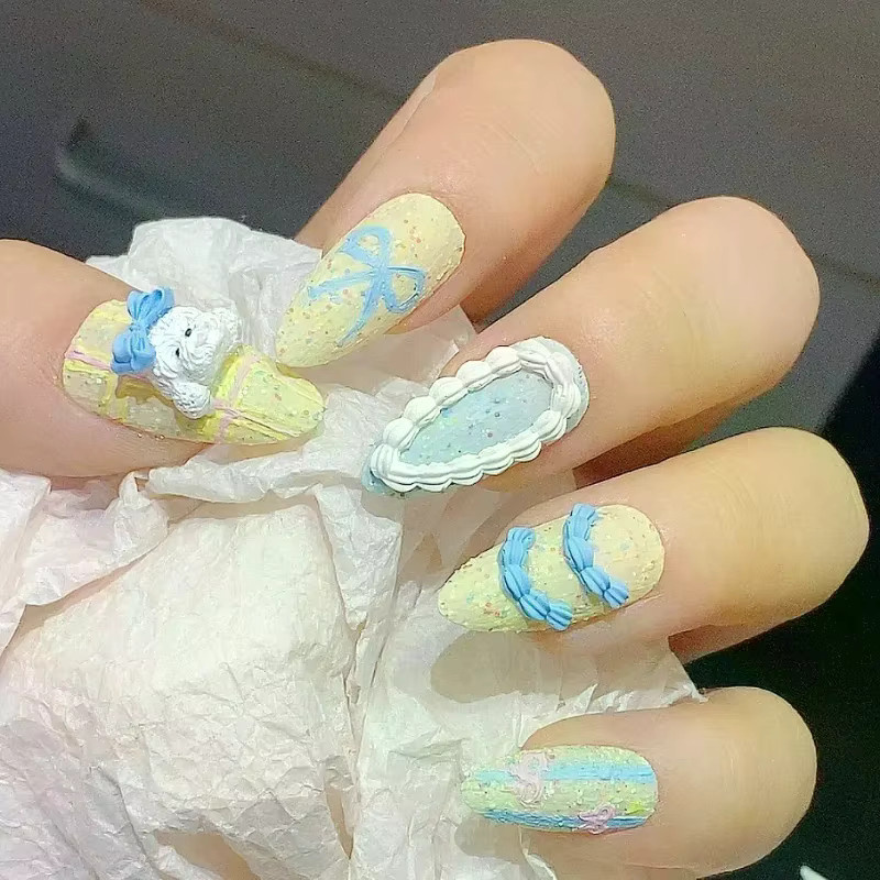 Kuchen Creme 3D Silikon Nagelform für Nail Art Design - Bild 2