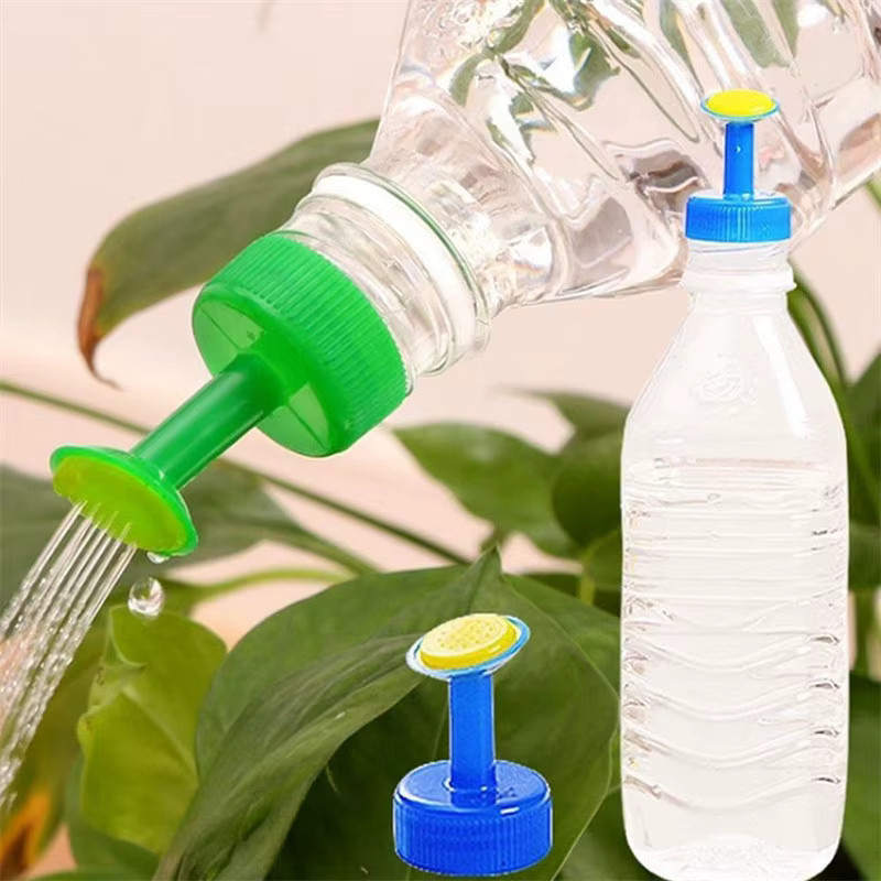 5er Set tragbare Flaschenaufsätze für die Gartenbewässerung in Rot zur Sämlingsbewässerung und Gartenarbeit - Bild 2