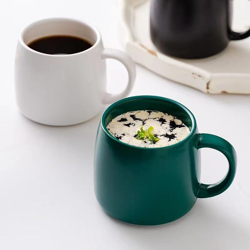 Kreative Keramiktasse mit mattem Finish und großer Kapazität von Yiran toy 1, ideal als Wasserbecher oder Geschenk, 301-400ml - Bild 3