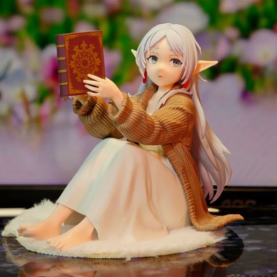 Bandai Frieren Beyond Journey's End Anime Figur Frieren in Homewear als Desktop Modell - Bild 6