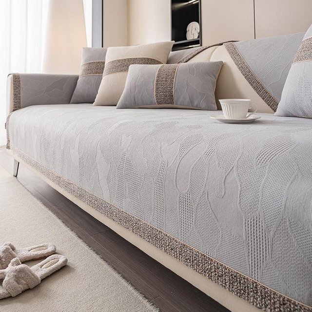 Super Six Chenille Sofaüberwurf in Grau, rutschfester Sofabezug im europäischen Stil, B/T: 70 x 70 cm - Bild 1