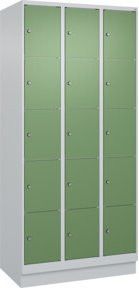 C+P Schließfachschrank Classic PLUS mit Sockel, 3 Abteile, grau und Resedagrün, B/T/H: 90 x 50 x 195 cm - Bild 1
