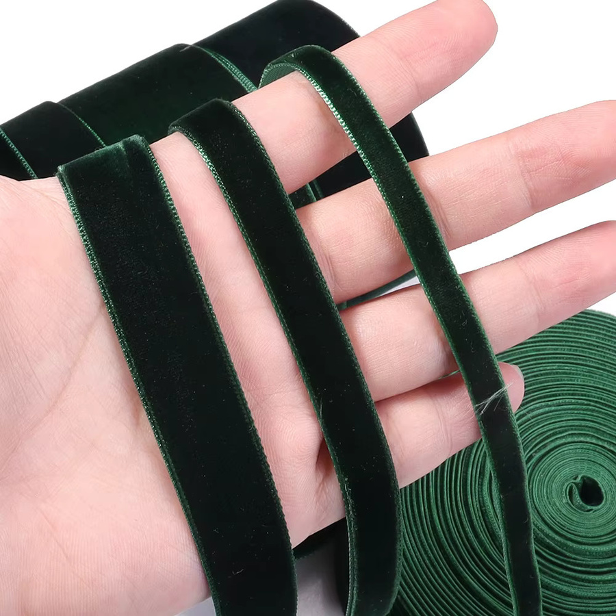 Dunkelgrünes Samtband mit einseitiger Beflockung für Weihnachtsdekoration und DIY-Geschenkverpackungen, 5–10 Yards pro Rolle - Bild 6
