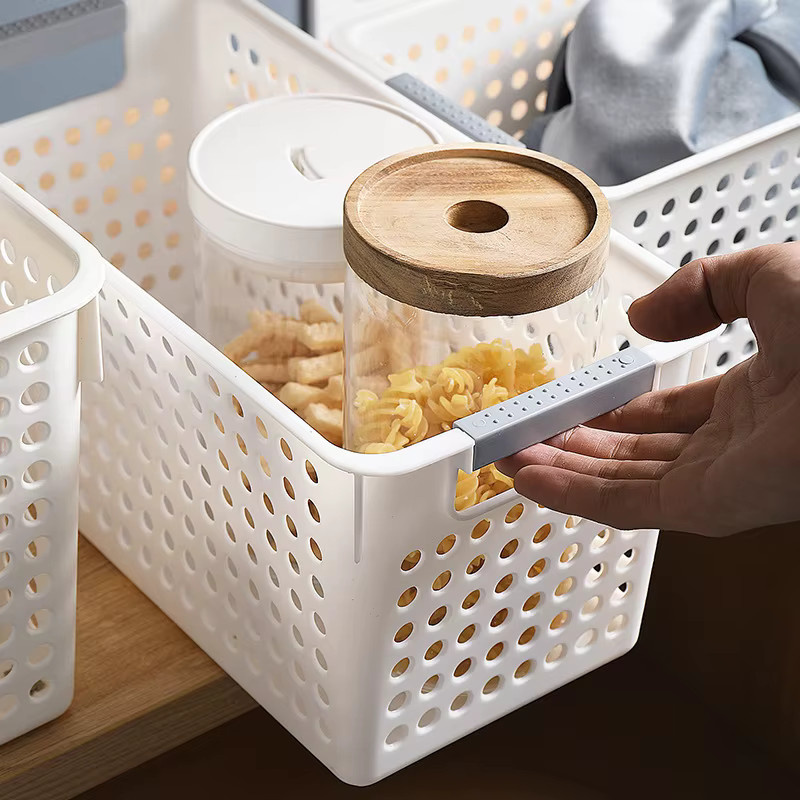 Weiße Aufbewahrungsbox aus Kunststoff für Snacks, Spielzeug und Bücher - Bild 2