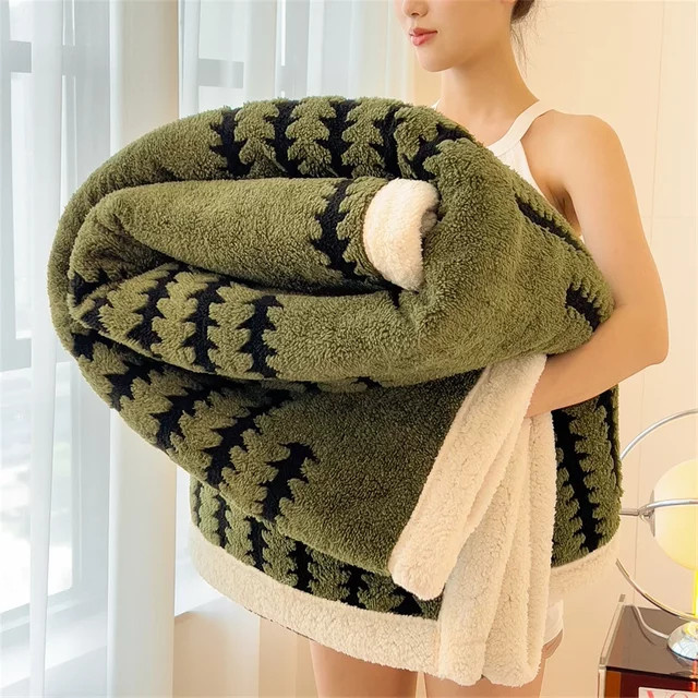 Weiche und flauschige Flanellbettdecke in Queen-Size, wärmende Fleece-Nickerchendecke für Erwachsene, Farben: Weiß und Grün - Bild 1
