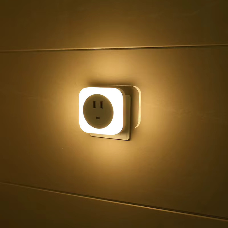 LED Nachtlicht mit Bewegungssensor und Dual USB Ladebuchsen in Weiß, Warmweiß - Bild 2