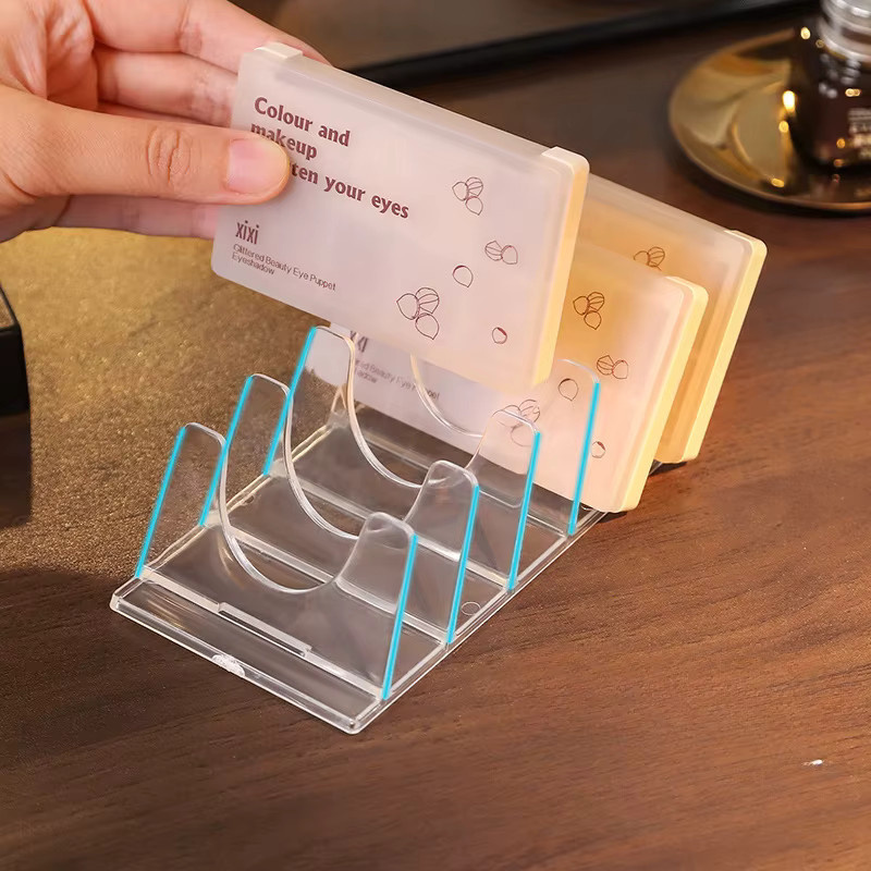 Transparenter Kosmetik Organizer aus Kunststoff für Lidschatten und Make-up als Desktop Display-Rack - Bild 3