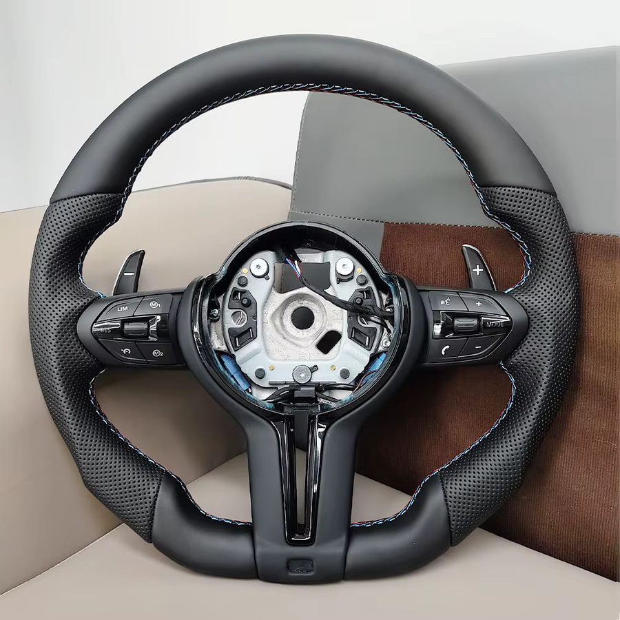 COIKA Perforiertes Flaches Sportlenkrad in Schwarz für BMW E90 E87 E70 E84 F10 F06 F20 F30 F15 F25 F23 F48 - Bild 2