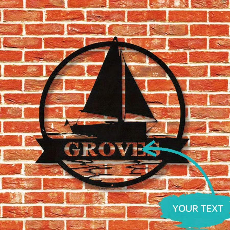 Personalisiertes Metall-Wandkunst-Schild von Hello Young mit nautischem Segelboot-Design und Monogramm in Schwarz, rundes Metall-Namensschild zum Aufhängen - Bild 5