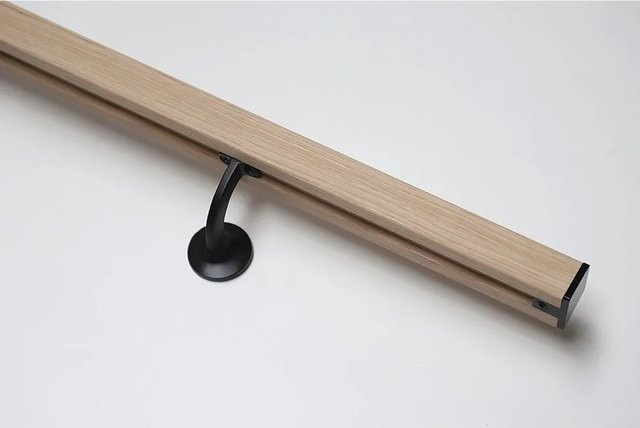 Handlaufset Dieda aus Eiche in Braun mit ovalem Profil, Länge: 120 cm - Bild 1