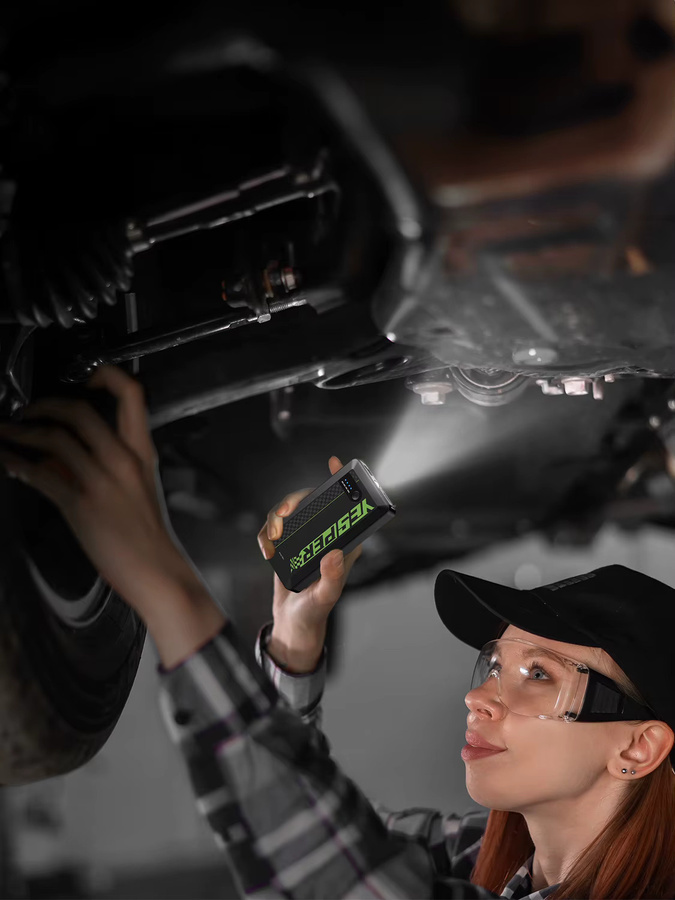 YESPER Tragbarer Auto-Starthilfe-Booster 1500A Spitzenstrom, 12V Batterie-Booster Powerbank mit USB-C, Schwarz, Starthilfegerät für Motorrad, SUV, LKW (7L Benzin / 5.5L Diesel) - Bild 6