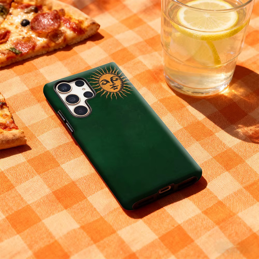 Glänzende doppellagige Handyhülle mit Sun Totem Design in Grün für Samsung Galaxy S25 Ultra, S24 und S23 Ultra Plus - Bild 3