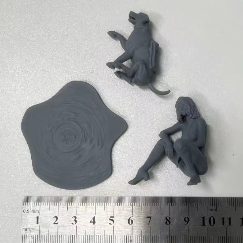 MODX Frau und Hund Harz Modell Kit Miniatur unmontiert und unbemalt - Bild 3