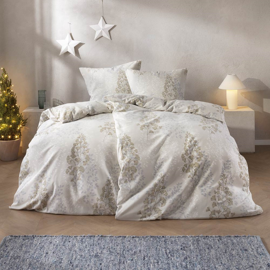 Estella Bettwäsche Merano aus Samt und Seide Flanell in Beige mit Natur-Blättermuster B/H: 135 x 200 cm - Bild 1