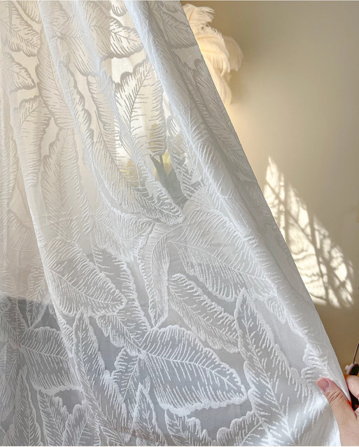 XIMING Boho Vorhang Weiß mit floralem 3D-Relief und Blattbestickung, blickdicht, Breite: 130 cm, Höhe: 240 cm - Bild 1