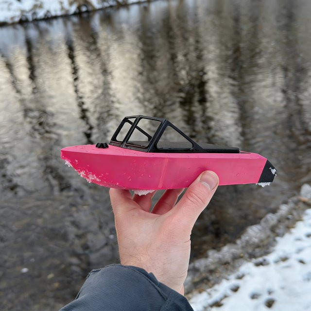 AT 99 MODEL RC-Schiffe, ferngesteuertes Rennboot, mit Spray, 22cm - Bild 1