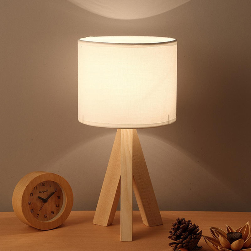 LED Holz Nachttischlampe im Stativ-Design mit weißem Leinenlampenschirm in Beige, E27 Fassung - Bild 4